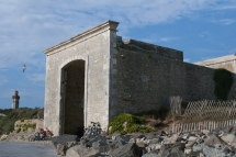 # 32 - A l'abri dans un canot de sauvetage ... (St Clément-des-Baleines (17) / France)